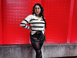 Pinkerbell-hot live cam