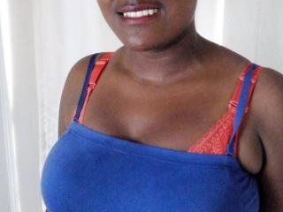 PrincessBlackyLive Webcam