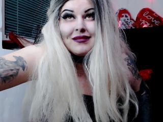Psychobitch7-hot live cam