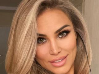RadmilaQueenLive Webcam
