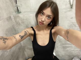 Sexy pic of RoxyGlam