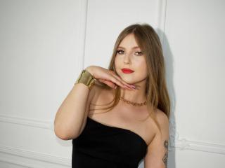 Sexy pic of SaraMayery