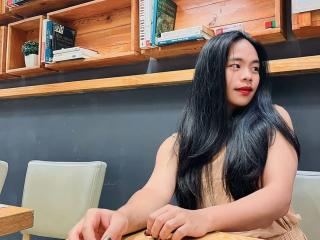 SelfSuckerGoddessTSLive Webcam