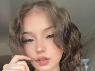 Sexy pic of ShanekaKonig