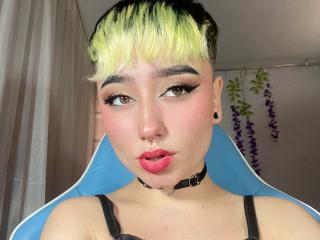 SueLunaXLive Webcam