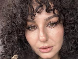 Profile and Statistics for TaniaBlessed on XLoveCam