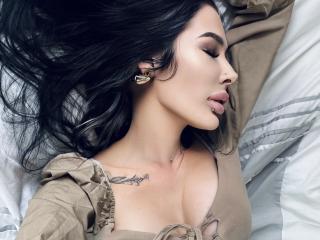 Sexy pic of TheLittleGina
