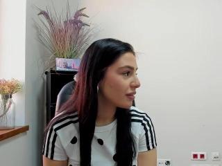 Sexy pic of TiliaBasso