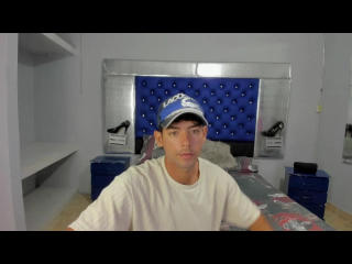 ValeryvsBigcockLive Webcam
