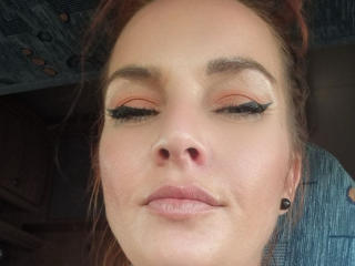 VendeuseDereves live cam