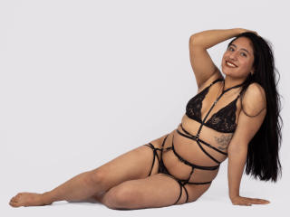 Sexy profile pic of VivienneX69