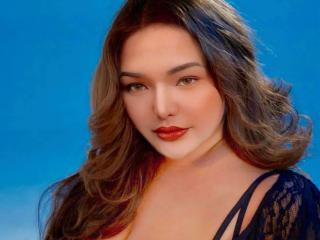 VoluptuousBeautyLive Webcam