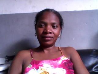 WhiteWomanLive Webcam