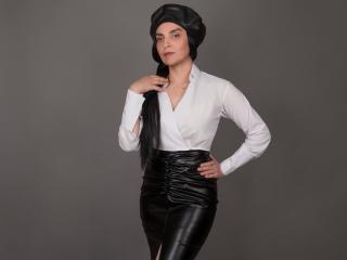 Xrystal-hot Live Cam on XLoveCam