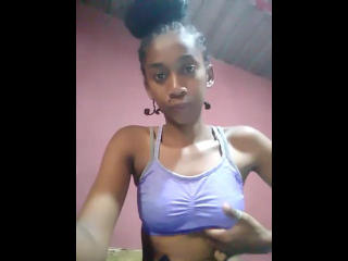 YhasminaLive Webcam
