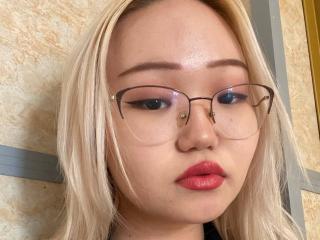 Sexy profile pic of YurikoAmi
