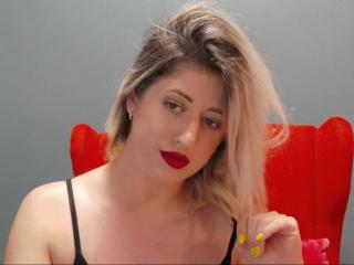 AnabelleGreen - Live porn & sex cam - 10022051