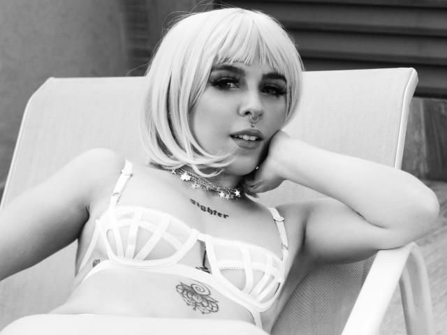 DollyHazei - Sexe cam en vivo - 10030707