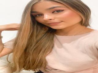 IsaModrick - Live sex cam - 10031379