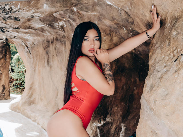 KiaraMiiller - Sexe cam en vivo - 10033367