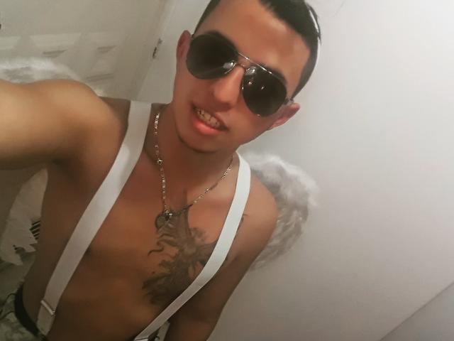 AndyCuttie - Live sex cam - 10039399