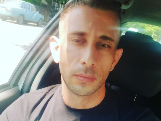 KirpichArt - Sexe cam en vivo - 10049967