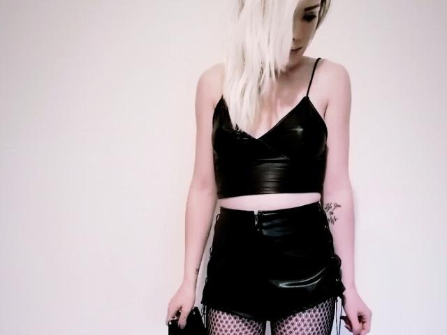 DreamArinna - Live sex cam - 10050631