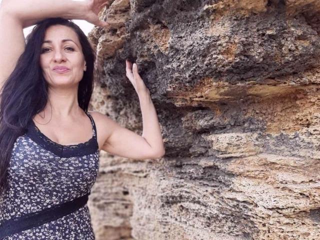 GinaONeon - Sexe cam en vivo - 10052395