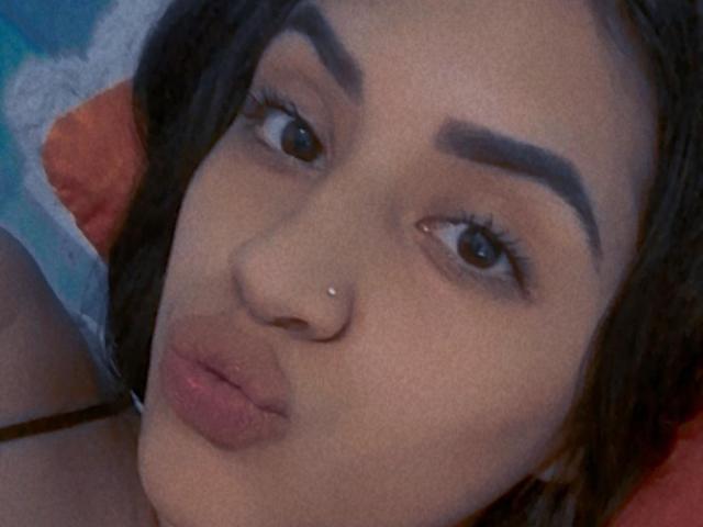 SamanthaSweett - Live Sex Cam - 10059347