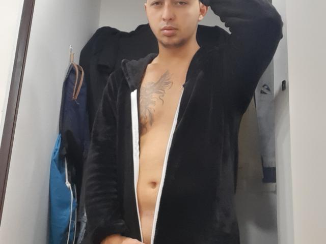 AndyCuttie - Live porn &amp; sex cam - 10059603