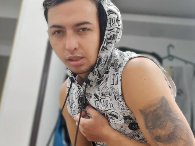 AndyCuttie - Live sex cam - 10059611