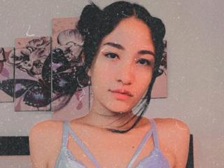 KhaleesiWhitee - Live porn &amp; sex cam - 10085491