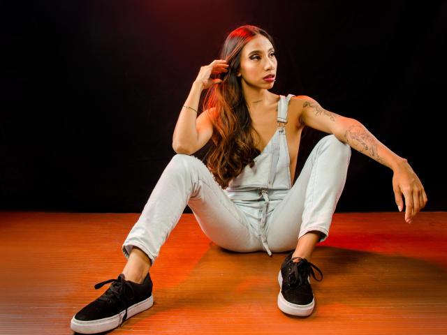 RebbecaGrey - Sexe cam en vivo - 10094675