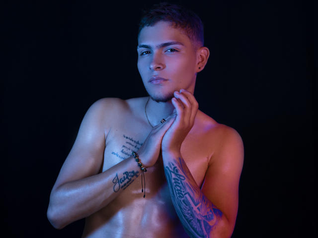 JustinGold - Live porn &amp; sex cam - 10108051