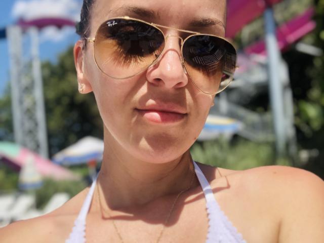 SophieDeee - Live sex cam - 10115839