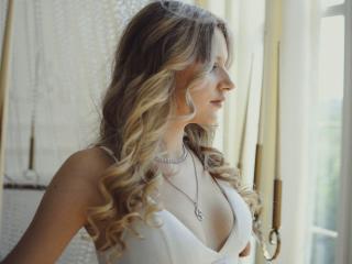 AlissonWows - Live porn & sex cam - 10124683