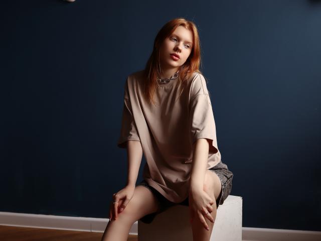 StellaRed - Live porn &amp; sex cam - 10131731