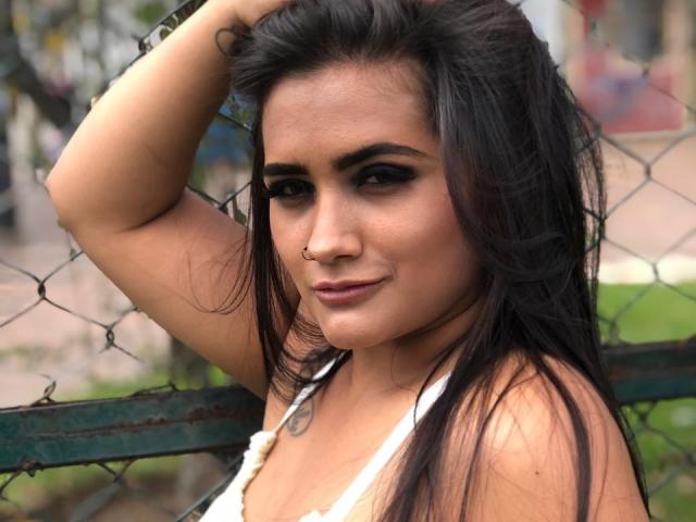 EmmaTayllor - Live Sex Cam - 10145395