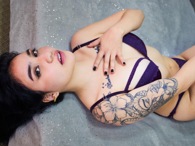 SelenaAngels - Sexe cam en vivo - 10180251