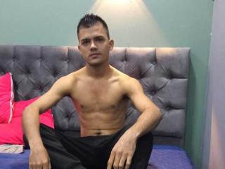 AndresTomson - Sexe cam en vivo - 10195115