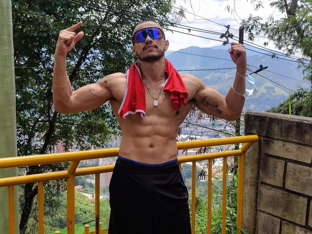 DimitriRivas - Sexe cam en vivo - 10212131