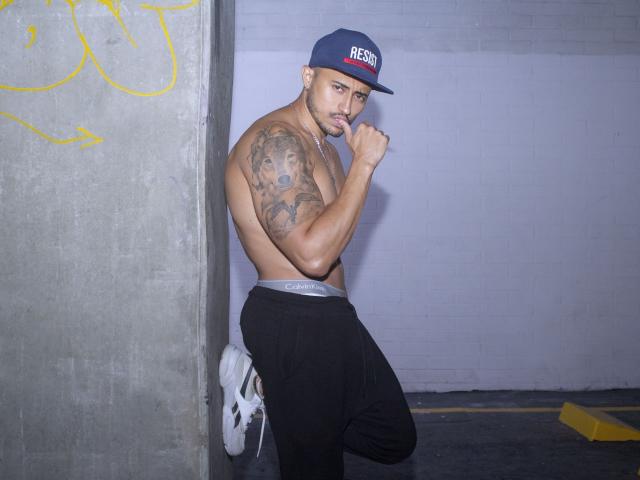 DimitriRivas - Live sex cam - 10212507