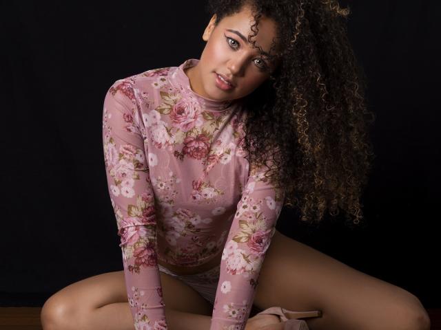 AlyssaBelle - Sexe cam en vivo - 10215679