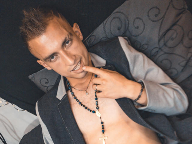 MarcusBlacks - Live porn &amp; sex cam - 10219731