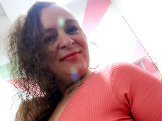 pornugle.com YourMila YourMila