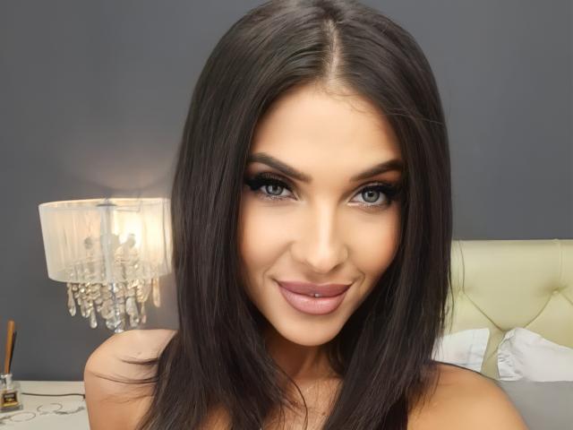 LovelyKinsley - Live sex cam - 10230959