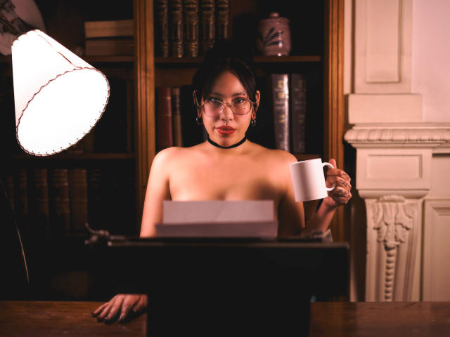 YokoReese - Live sex cam - 10243775