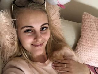 ElenaBlond - Live porn & sex cam - 10245823