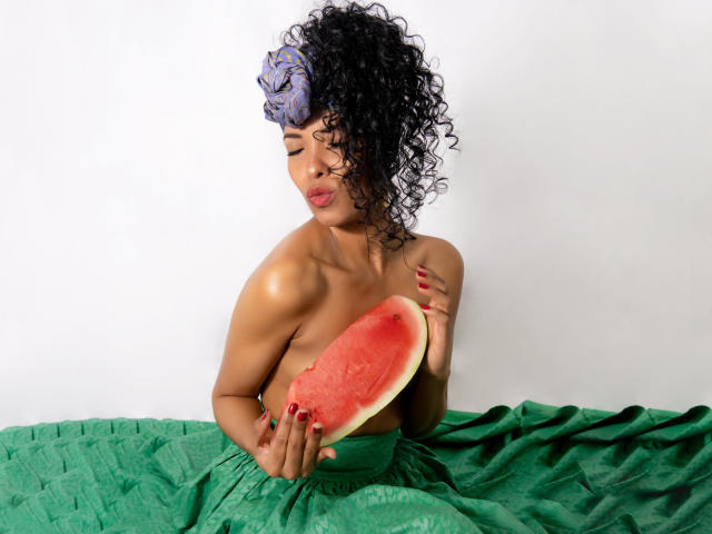 SalmaJoness - Live sex cam - 10248779