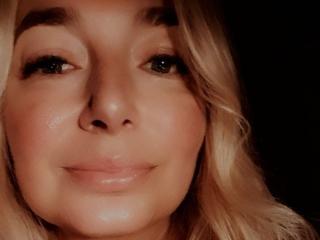 SusanneBeauty - Live sex cam - 10261139